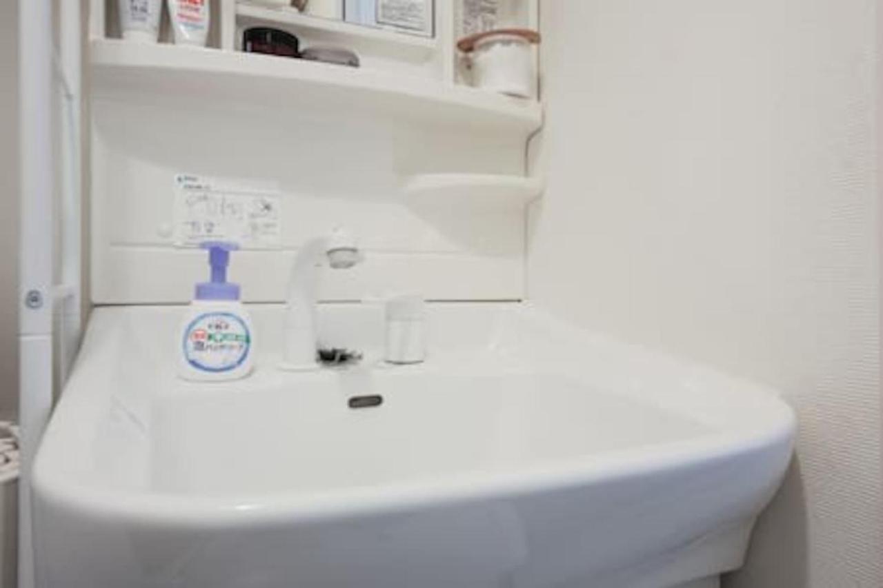 Sengoku Eki-Mae Bldg 401 Appartement Tokio Buitenkant foto