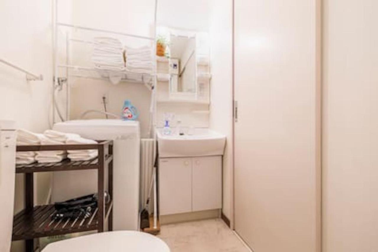 Sengoku Eki-Mae Bldg 401 Appartement Tokio Buitenkant foto
