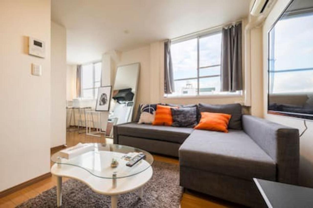 Sengoku Eki-Mae Bldg 401 Appartement Tokio Buitenkant foto