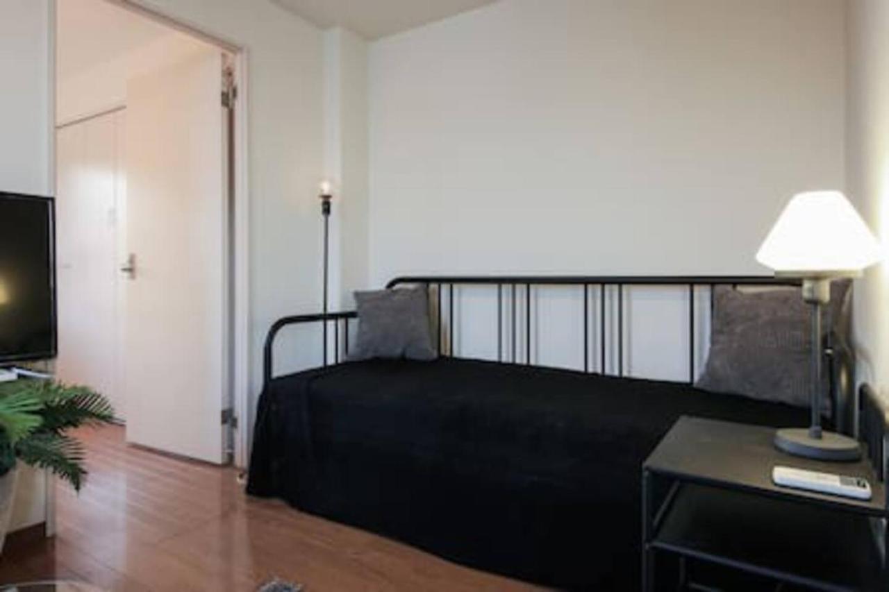 Sengoku Eki-Mae Bldg 401 Appartement Tokio Buitenkant foto